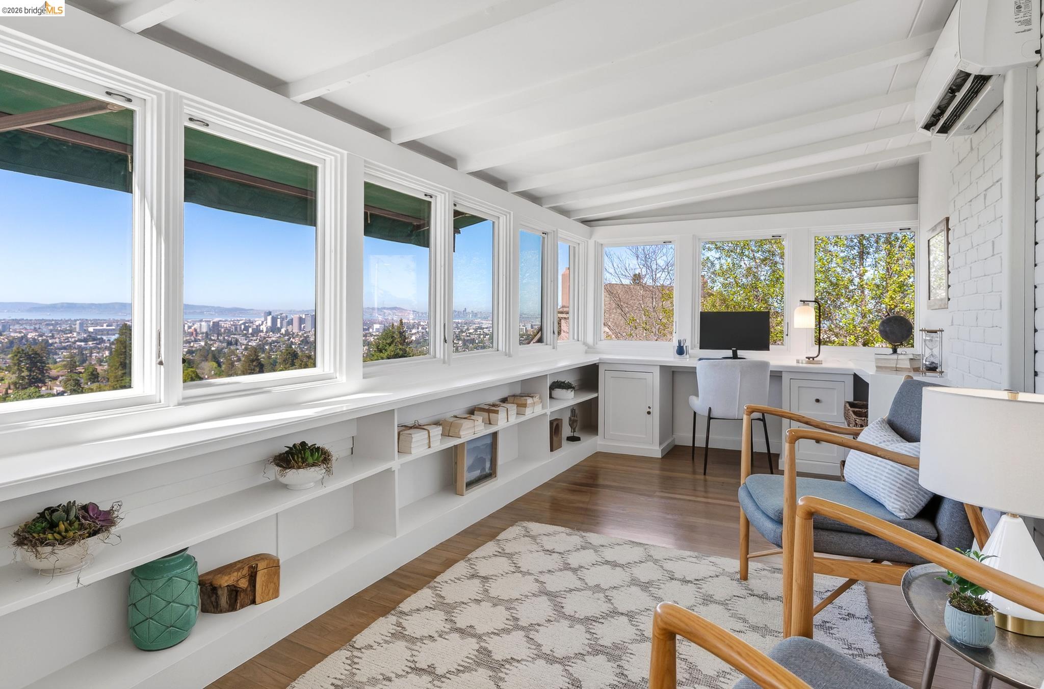 Detail Gallery Image 12 of 60 For 316 Pacific Ave, Piedmont,  CA 94611 - 4 Beds | 2/2 Baths