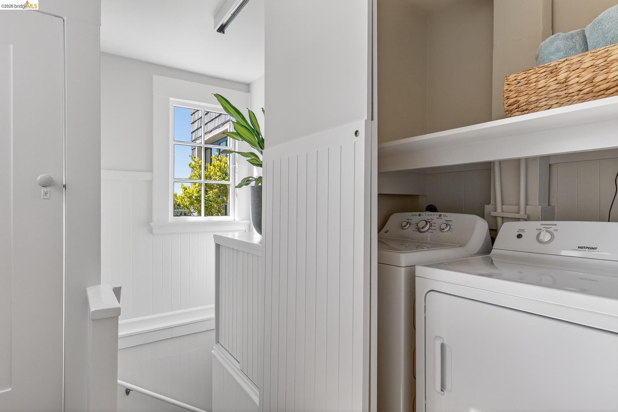 Detail Gallery Image 48 of 60 For 316 Pacific Ave, Piedmont,  CA 94611 - 4 Beds | 2/2 Baths