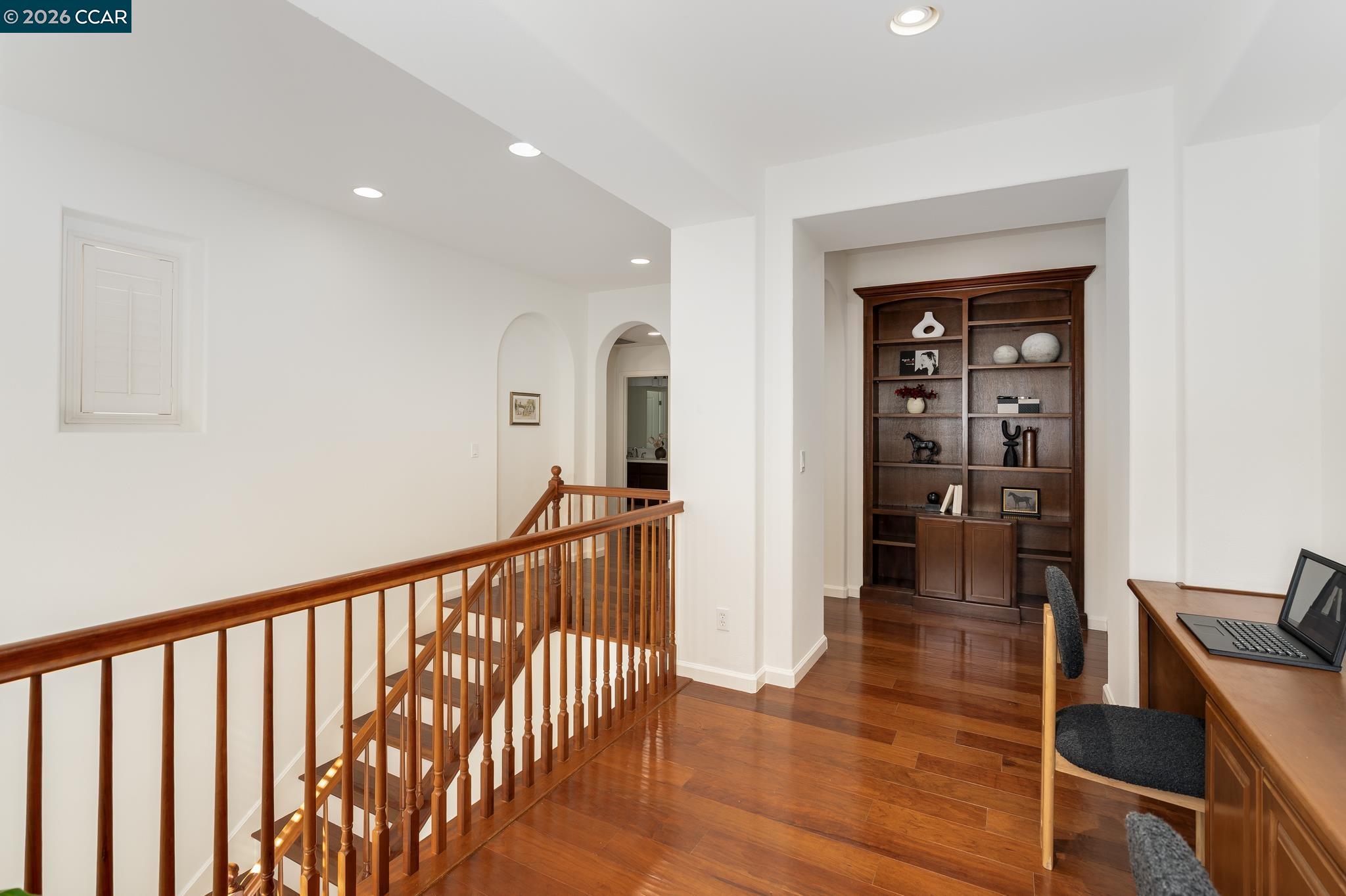 Detail Gallery Image 27 of 44 For 2359 Magnolia Bridge Dr, San Ramon,  CA 94582 - 5 Beds | 4 Baths