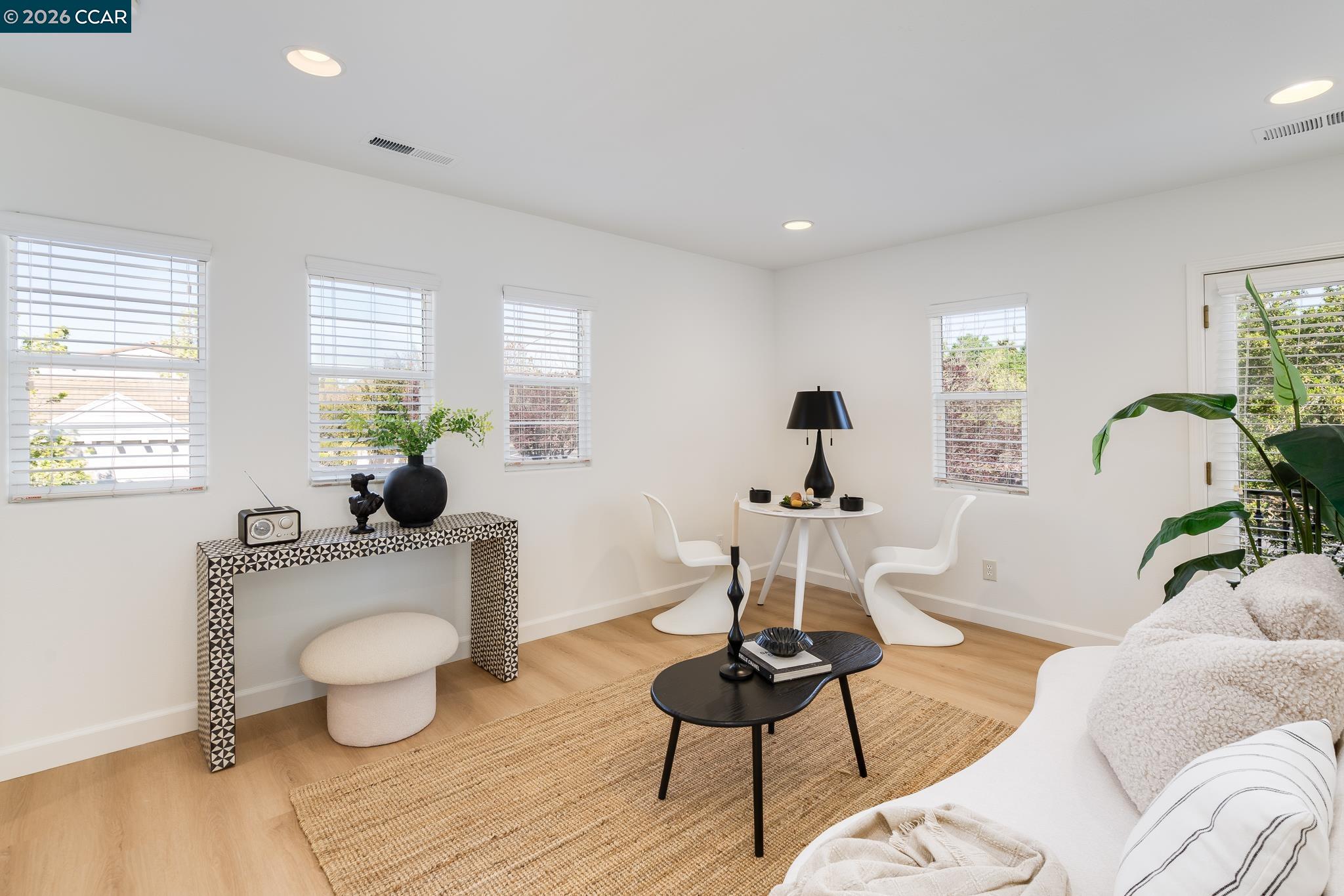 Detail Gallery Image 33 of 44 For 2359 Magnolia Bridge Dr, San Ramon,  CA 94582 - 5 Beds | 4 Baths