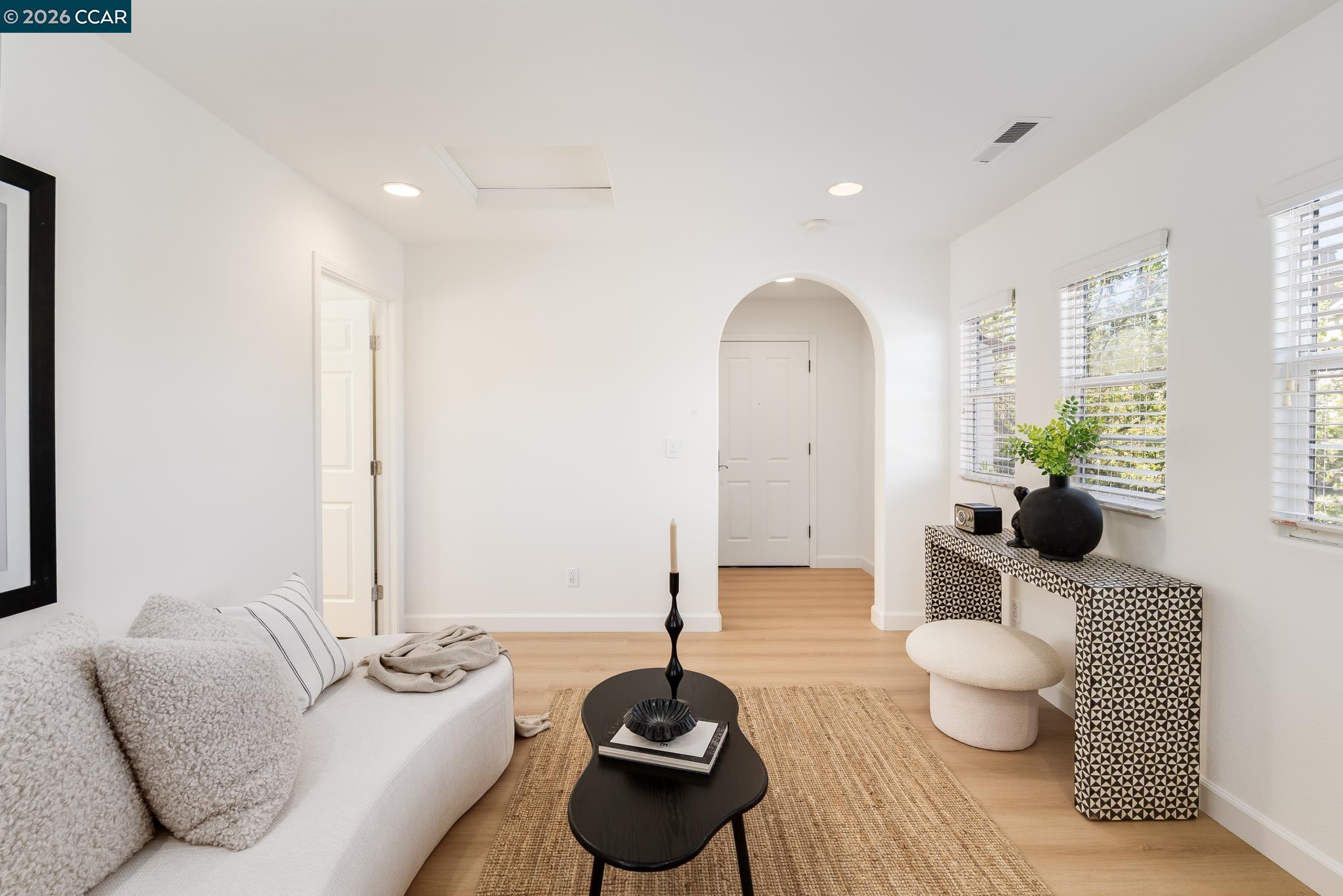 Detail Gallery Image 34 of 44 For 2359 Magnolia Bridge Dr, San Ramon,  CA 94582 - 5 Beds | 4 Baths