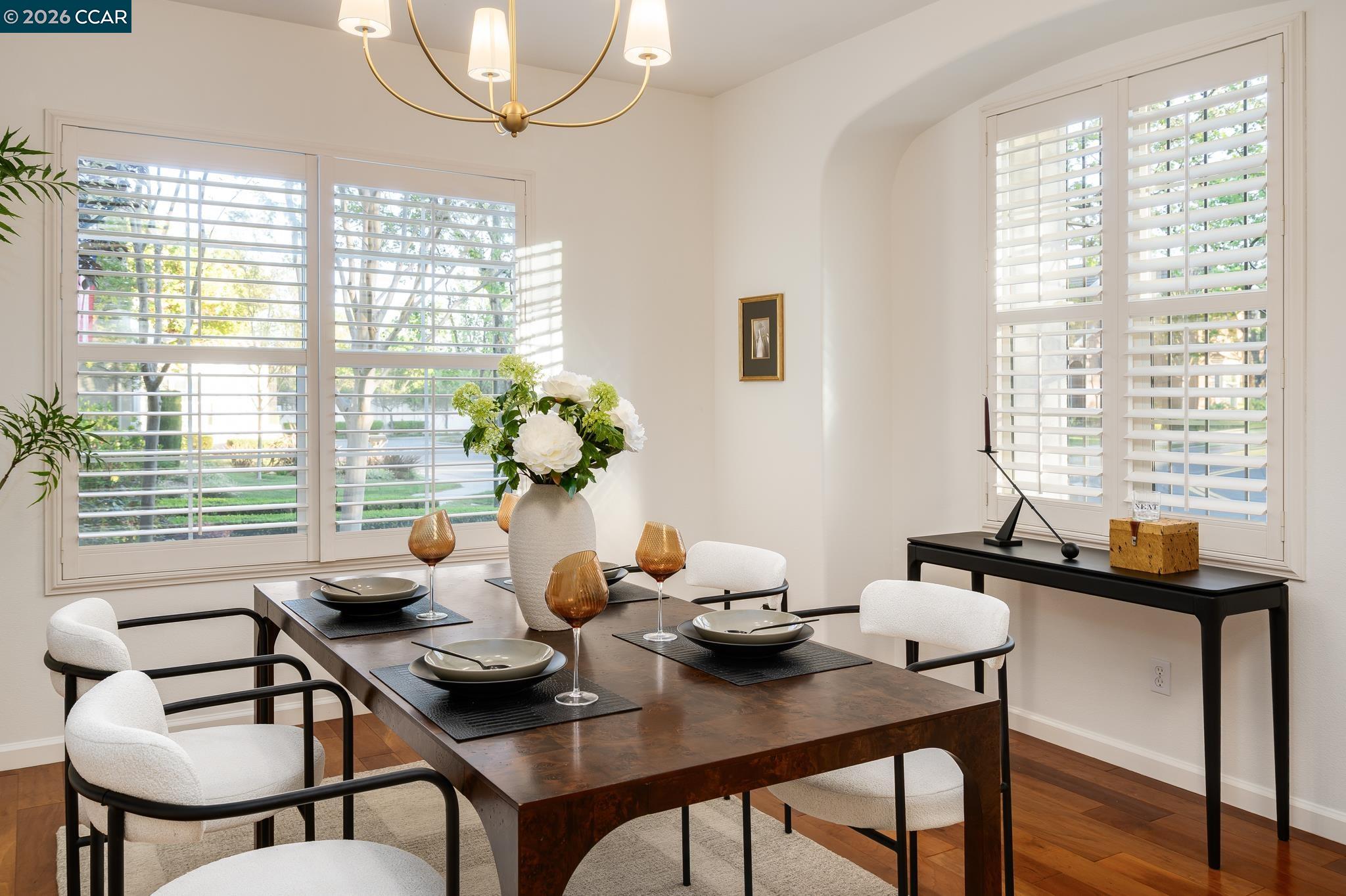 Detail Gallery Image 6 of 44 For 2359 Magnolia Bridge Dr, San Ramon,  CA 94582 - 5 Beds | 4 Baths