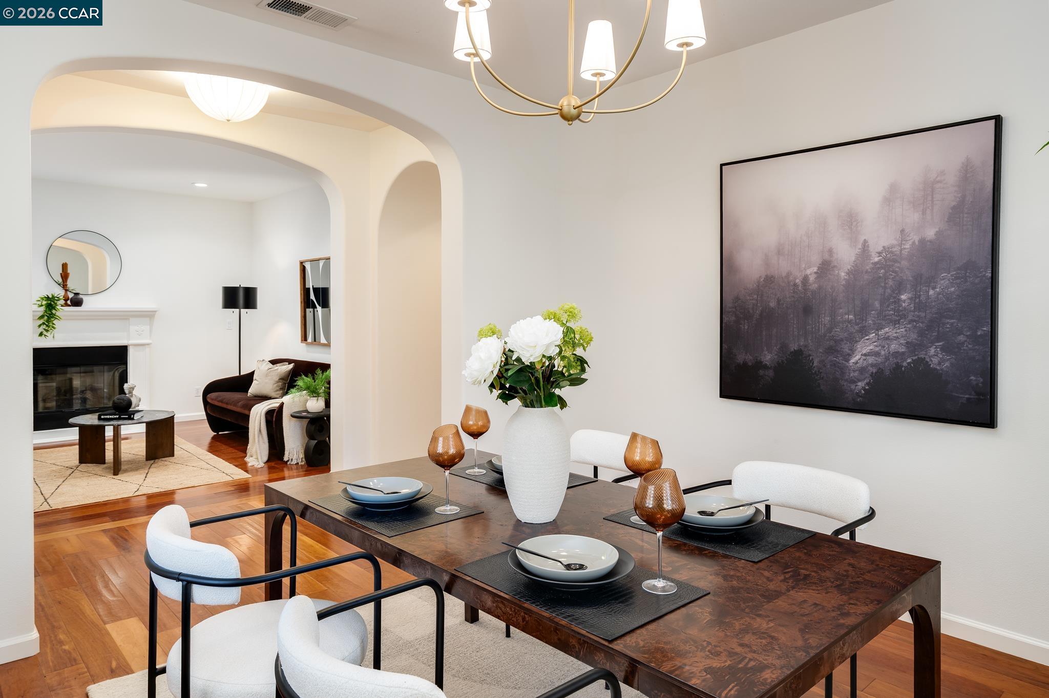 Detail Gallery Image 7 of 44 For 2359 Magnolia Bridge Dr, San Ramon,  CA 94582 - 5 Beds | 4 Baths