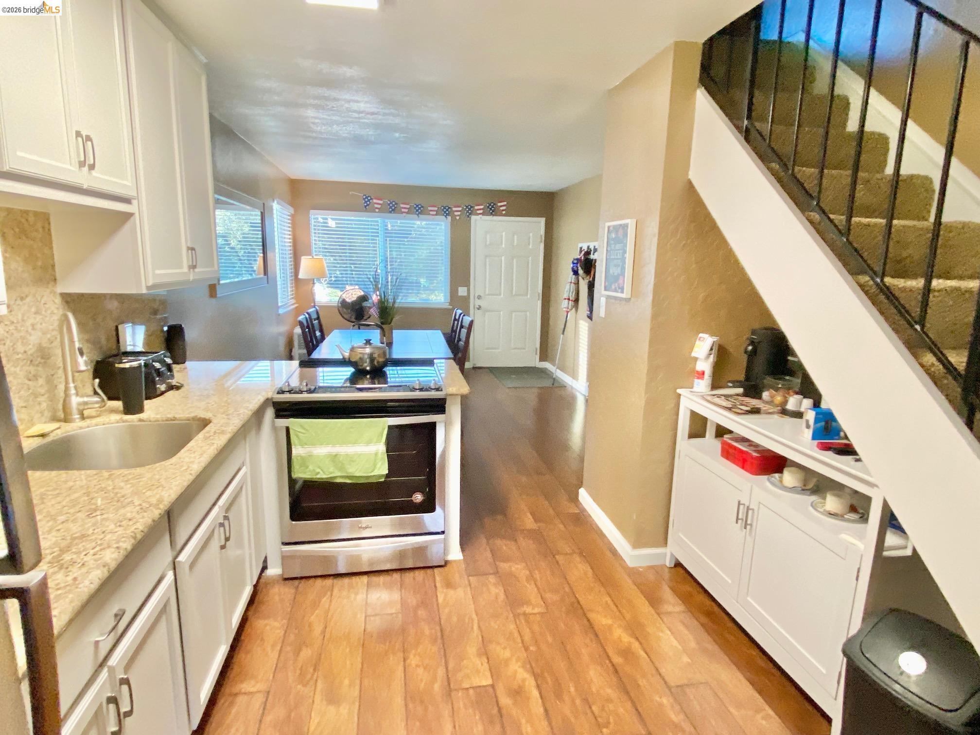 Detail Gallery Image 11 of 43 For 19080 Dyer Ct #7,  Groveland,  CA 95321 - 2 Beds | 2 Baths