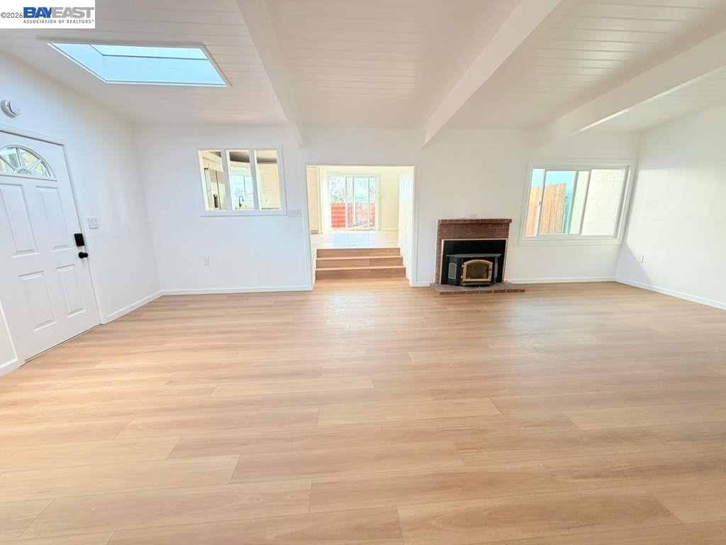 Detail Gallery Image 17 of 50 For 5212 Creely Ave, Richmond,  CA 94804 - 3 Beds | 2/1 Baths