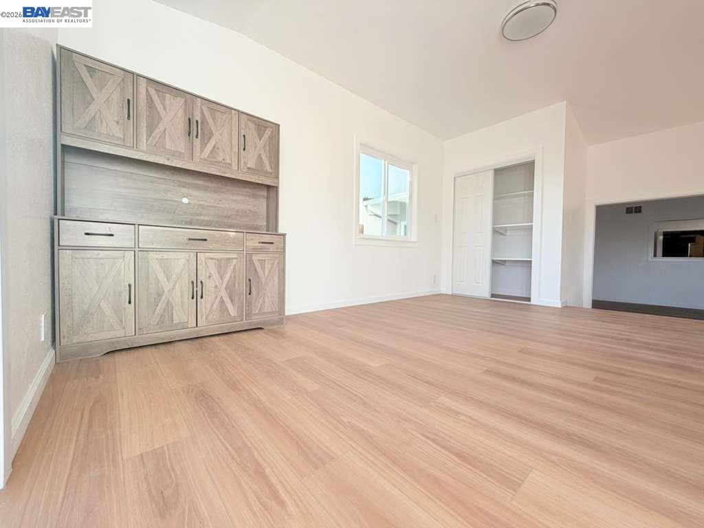 Detail Gallery Image 20 of 50 For 5212 Creely Ave, Richmond,  CA 94804 - 3 Beds | 2/1 Baths