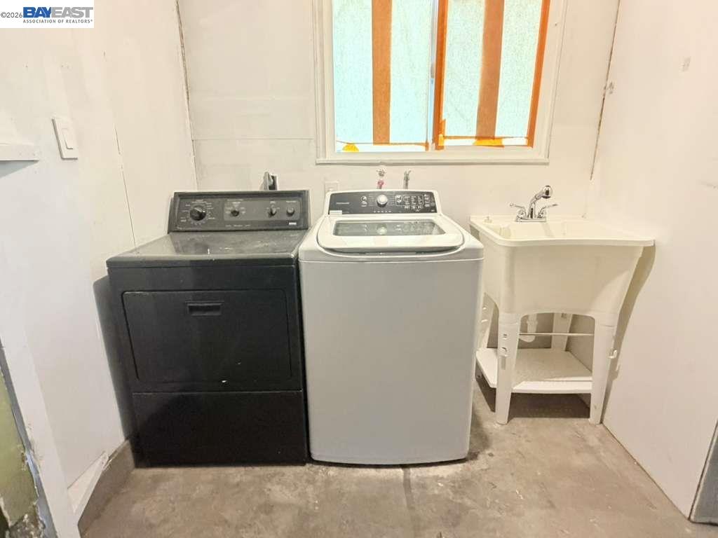 Detail Gallery Image 40 of 50 For 5212 Creely Ave, Richmond,  CA 94804 - 3 Beds | 2/1 Baths