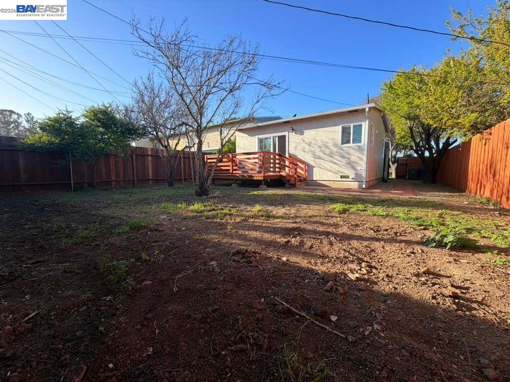 Detail Gallery Image 42 of 50 For 5212 Creely Ave, Richmond,  CA 94804 - 3 Beds | 2/1 Baths