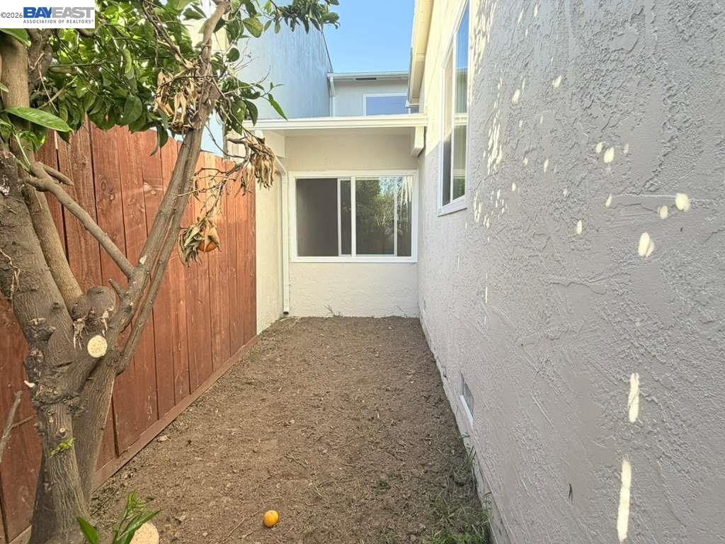 Detail Gallery Image 43 of 50 For 5212 Creely Ave, Richmond,  CA 94804 - 3 Beds | 2/1 Baths