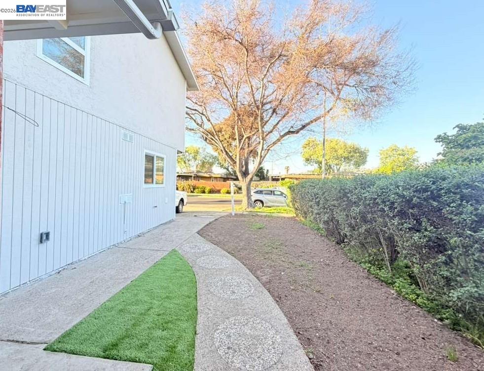 Detail Gallery Image 7 of 50 For 5212 Creely Ave, Richmond,  CA 94804 - 3 Beds | 2/1 Baths