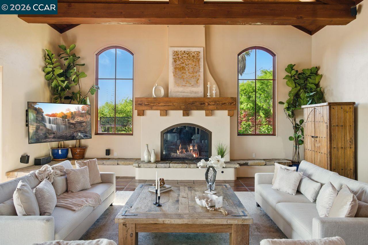 Detail Gallery Image 15 of 60 For 1615 Lawrence Rd, Danville,  CA 94506 - 4 Beds | 5/1 Baths