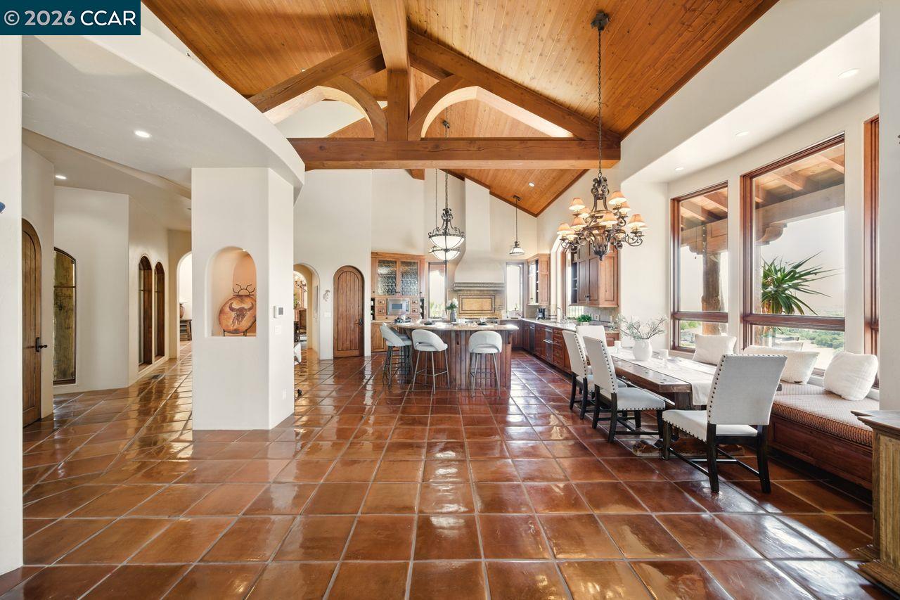 Detail Gallery Image 17 of 60 For 1615 Lawrence Rd, Danville,  CA 94506 - 4 Beds | 5/1 Baths