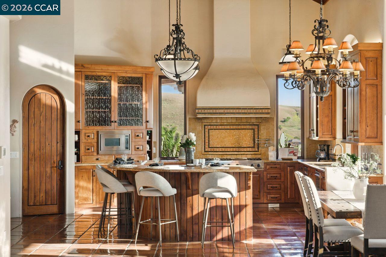 Detail Gallery Image 19 of 60 For 1615 Lawrence Rd, Danville,  CA 94506 - 4 Beds | 5/1 Baths