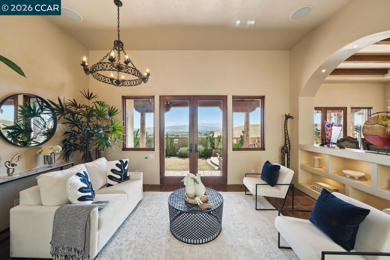 Detail Gallery Image 24 of 60 For 1615 Lawrence Rd, Danville,  CA 94506 - 4 Beds | 5/1 Baths