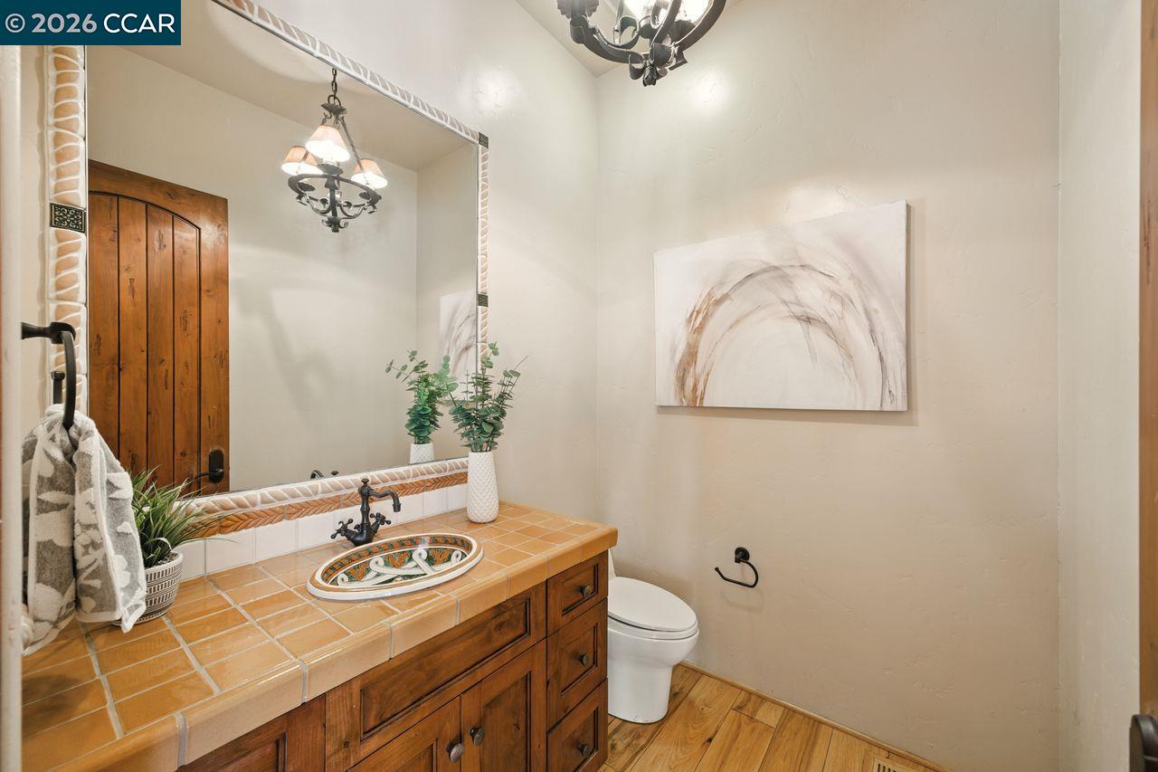 Detail Gallery Image 33 of 60 For 1615 Lawrence Rd, Danville,  CA 94506 - 4 Beds | 5/1 Baths