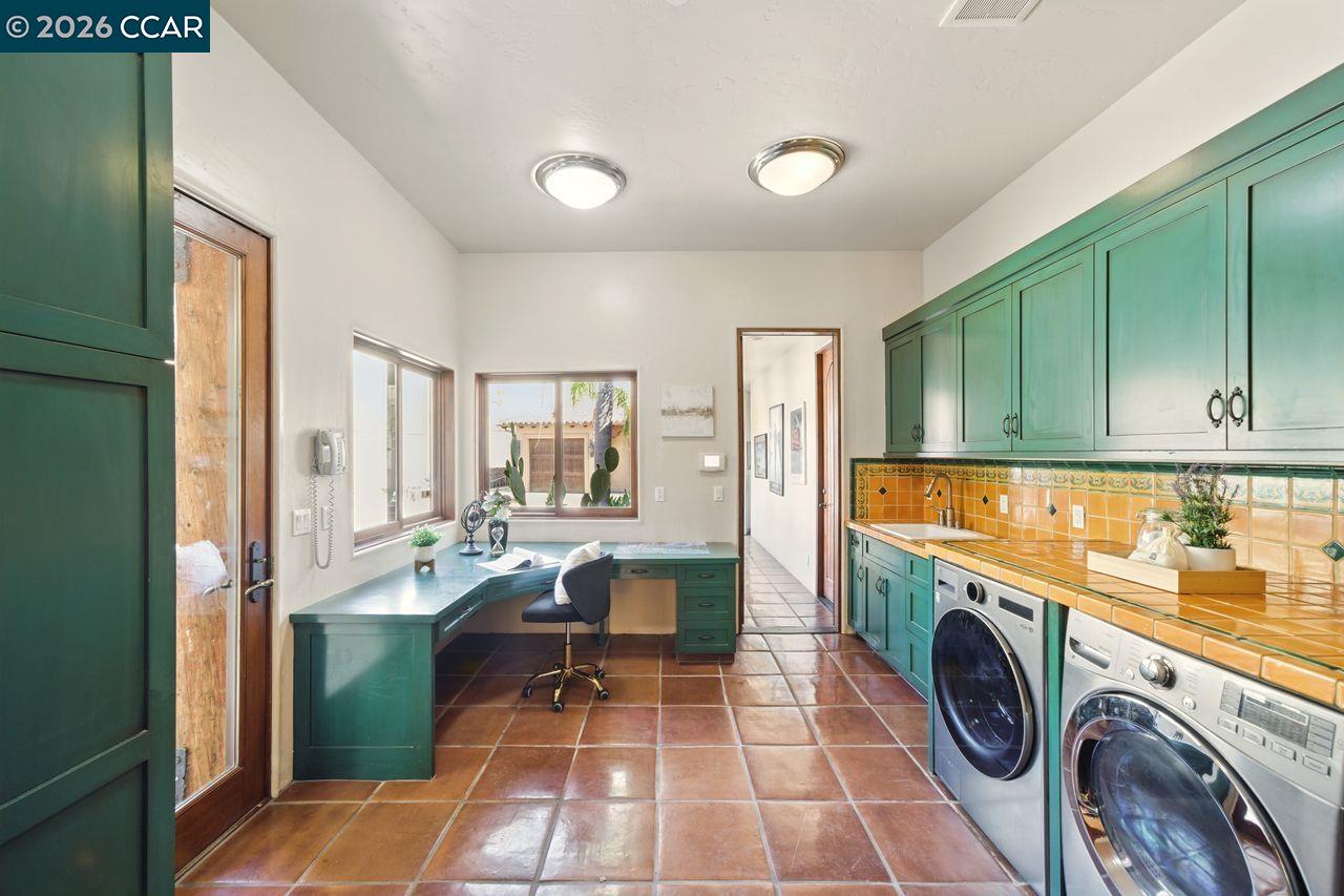 Detail Gallery Image 42 of 60 For 1615 Lawrence Rd, Danville,  CA 94506 - 4 Beds | 5/1 Baths