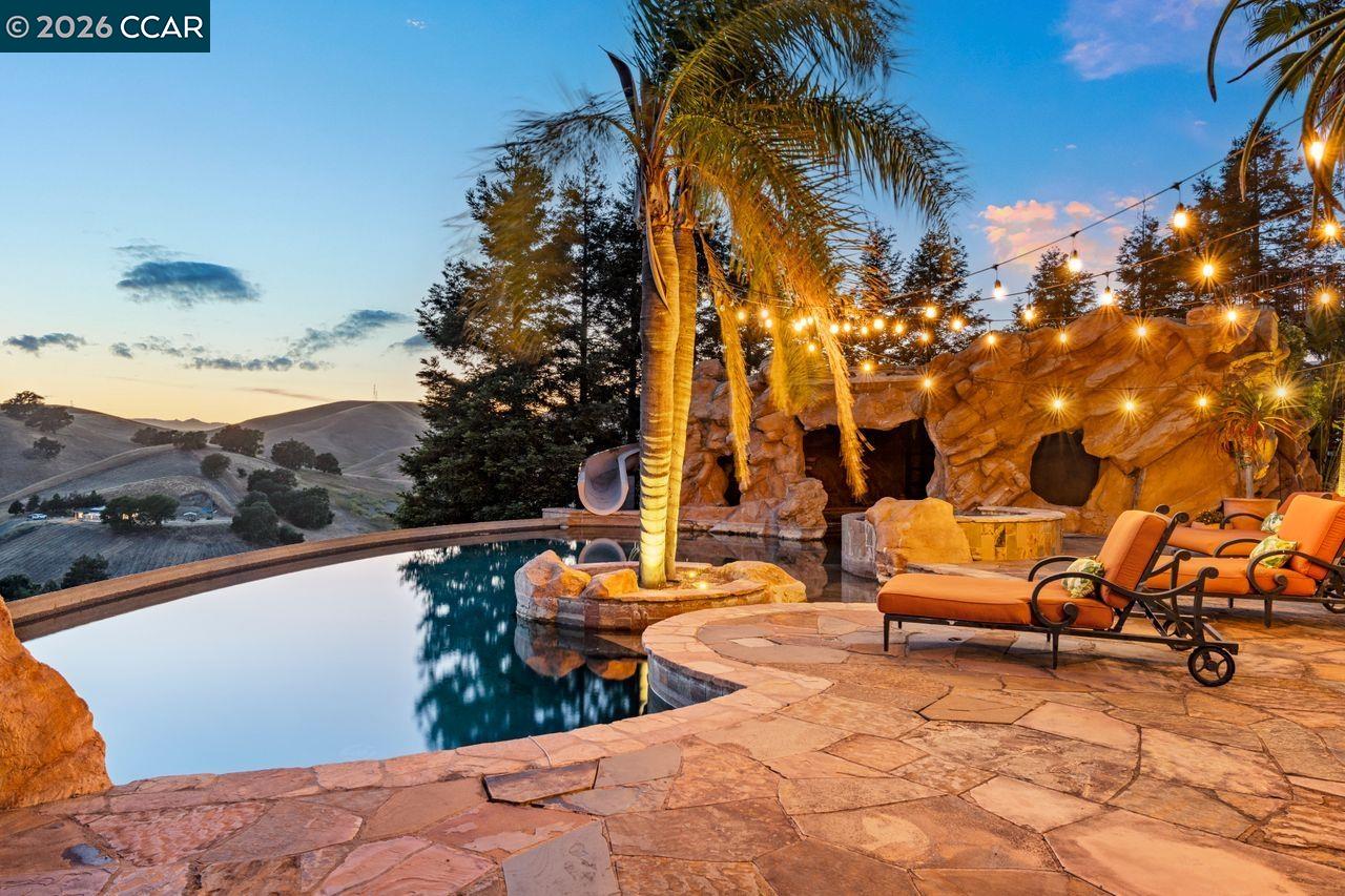 Detail Gallery Image 46 of 60 For 1615 Lawrence Rd, Danville,  CA 94506 - 4 Beds | 5/1 Baths