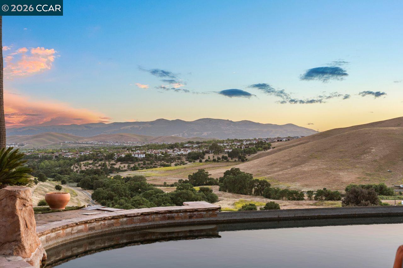 Detail Gallery Image 50 of 60 For 1615 Lawrence Rd, Danville,  CA 94506 - 4 Beds | 5/1 Baths