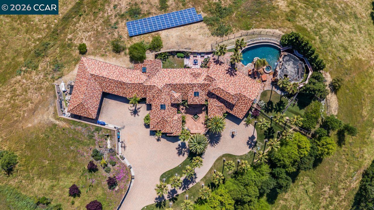 Detail Gallery Image 53 of 60 For 1615 Lawrence Rd, Danville,  CA 94506 - 4 Beds | 5/1 Baths