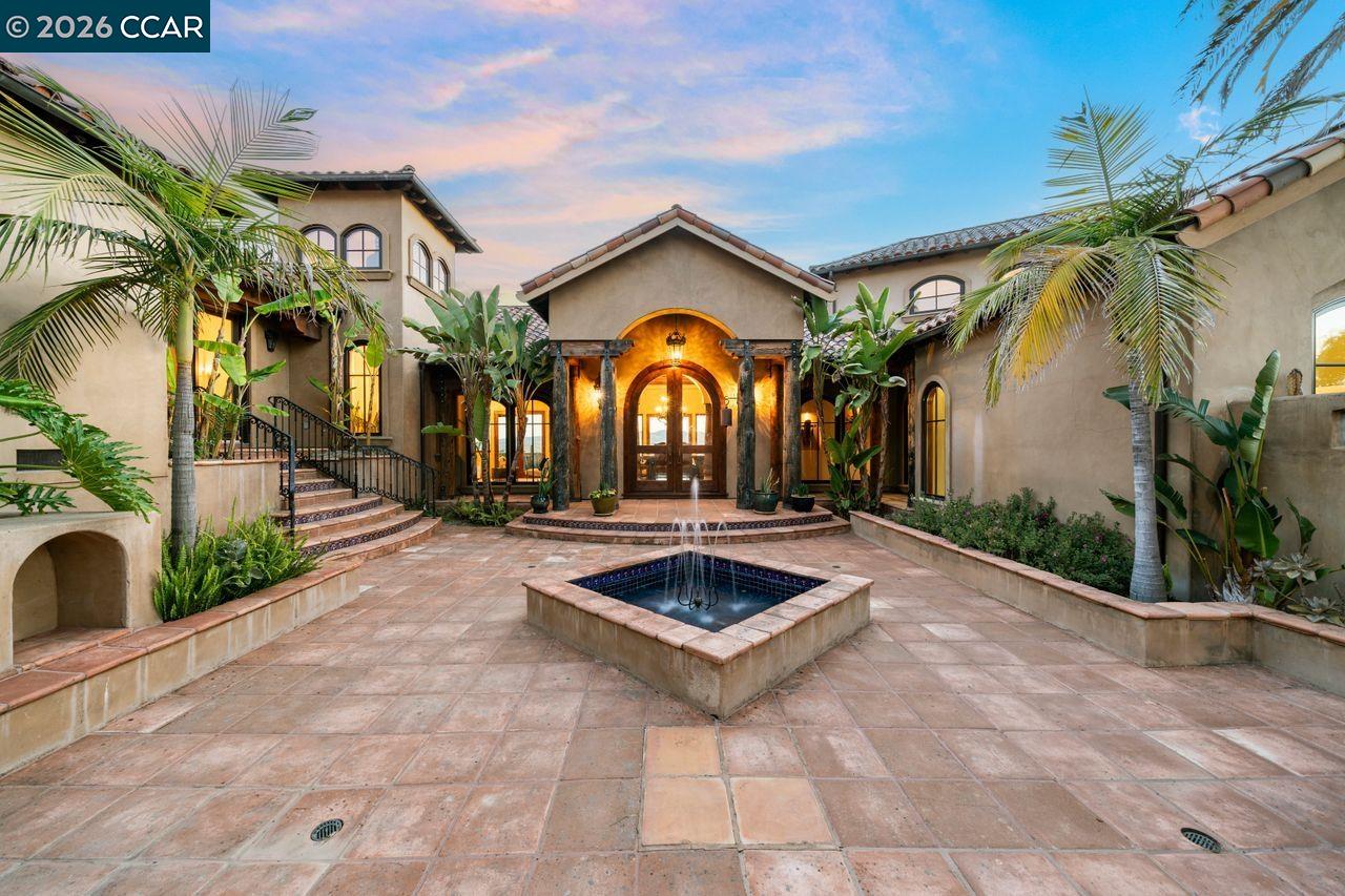 Detail Gallery Image 7 of 60 For 1615 Lawrence Rd, Danville,  CA 94506 - 4 Beds | 5/1 Baths