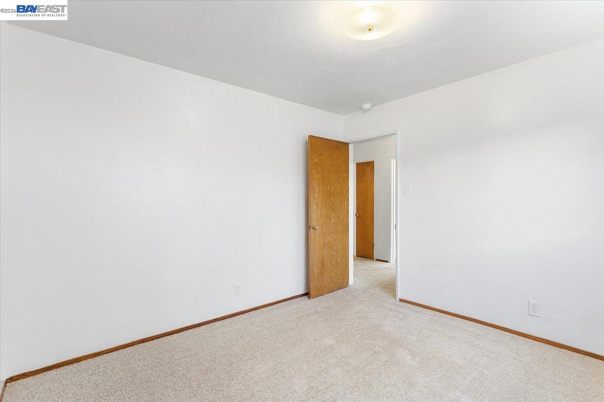 Detail Gallery Image 25 of 53 For 1848 Walnut St., Alameda,  CA 94501 - 4 Beds | 2 Baths