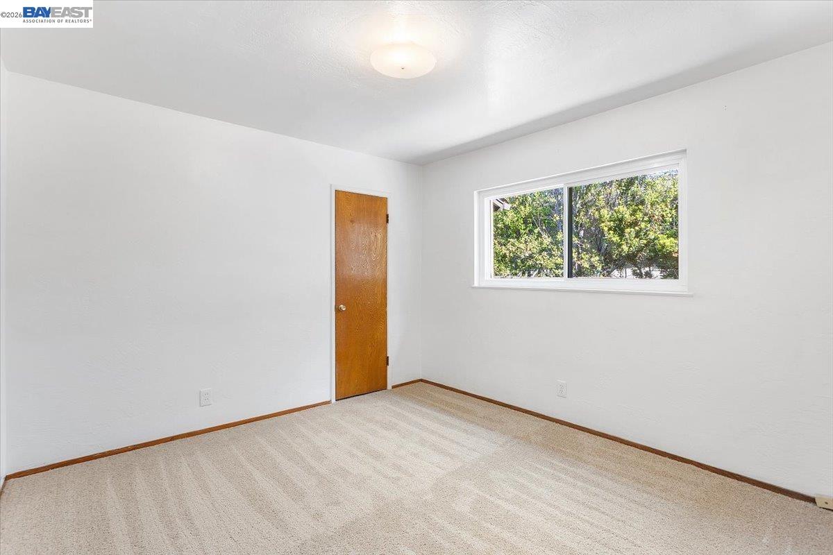 Detail Gallery Image 26 of 53 For 1848 Walnut St., Alameda,  CA 94501 - 4 Beds | 2 Baths