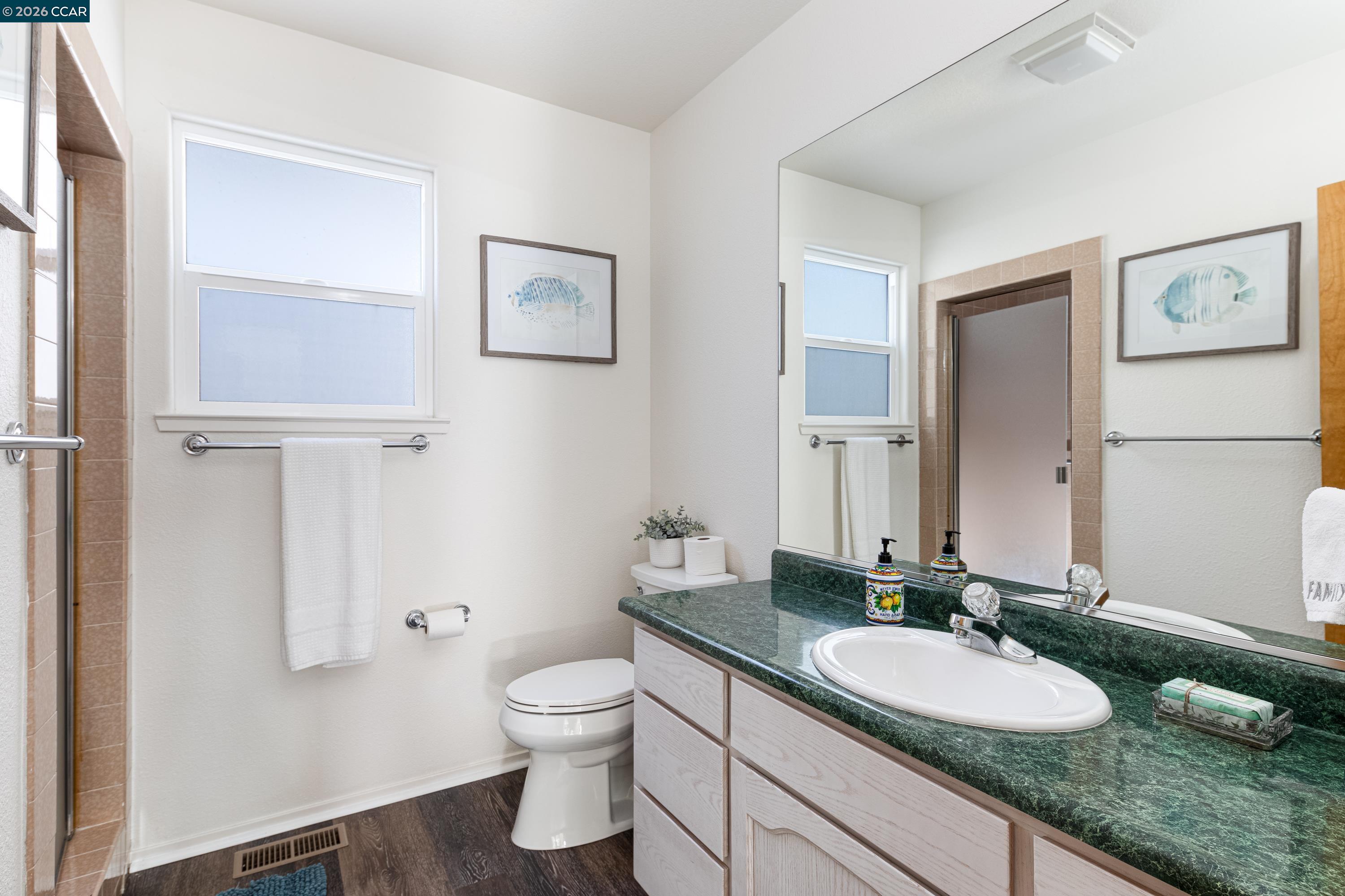 Detail Gallery Image 23 of 45 For 3950 Oakmont Drive, Clearlake,  CA 95422 - 5 Beds | 4 Baths