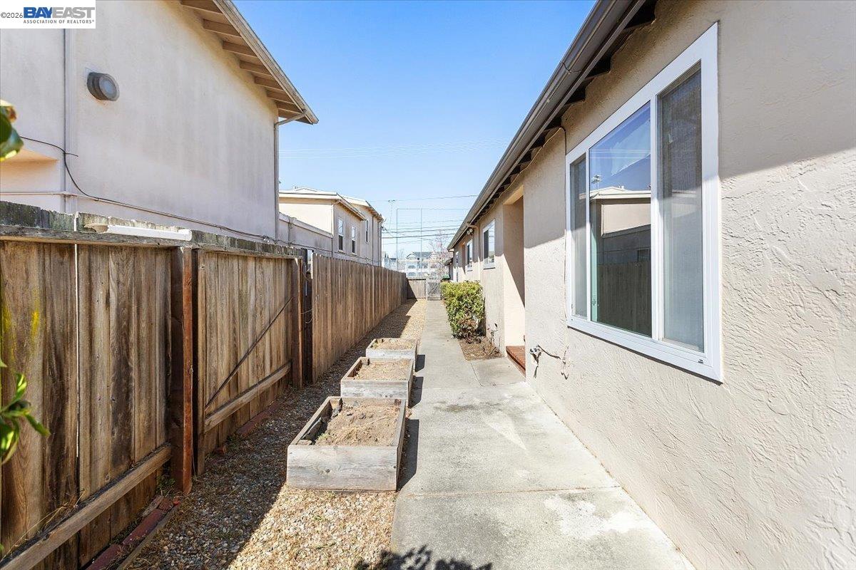 Detail Gallery Image 21 of 53 For 1848 Walnut St., Alameda,  CA 94501 - – Beds | – Baths