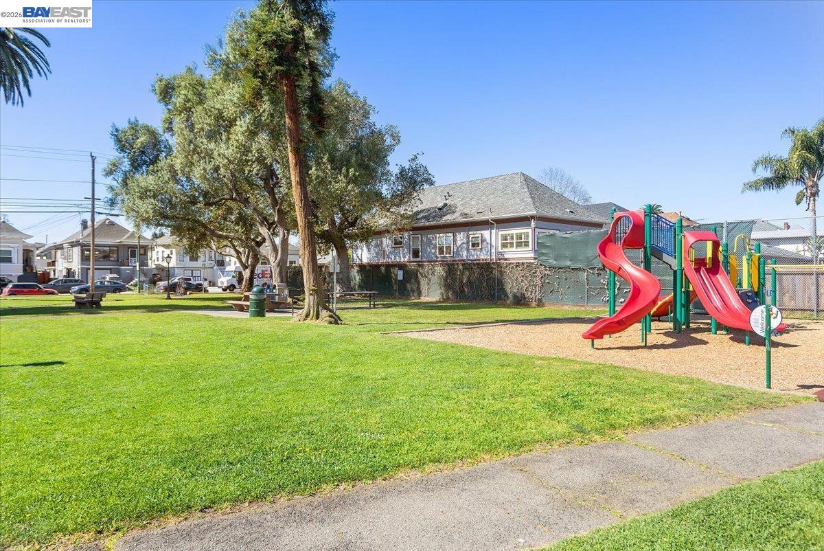 Detail Gallery Image 53 of 53 For 1848 Walnut St., Alameda,  CA 94501 - – Beds | – Baths