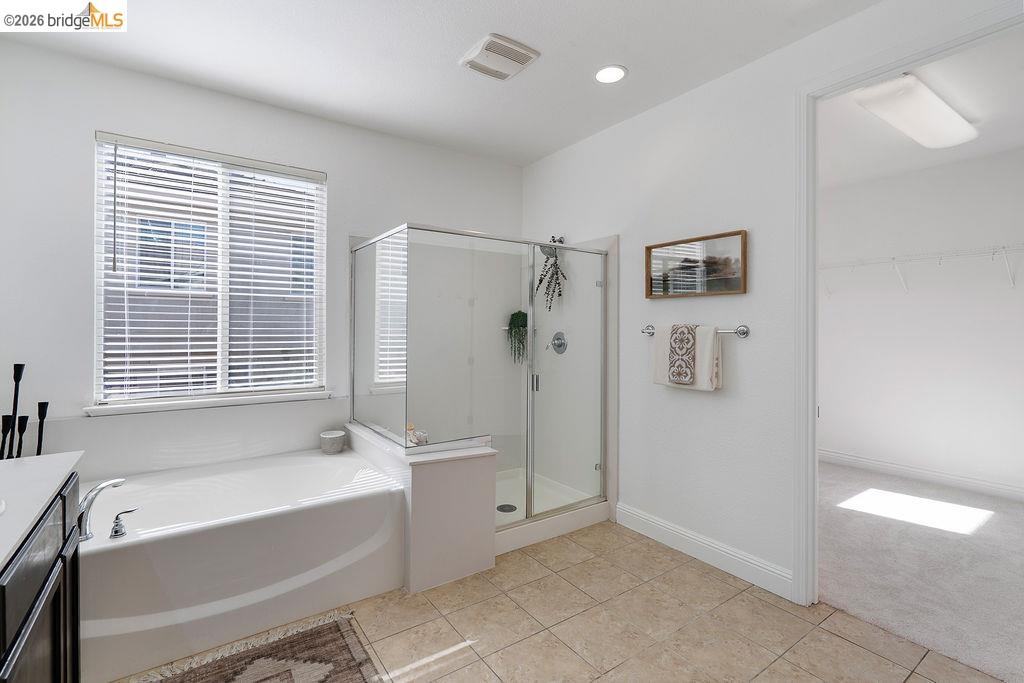 Detail Gallery Image 20 of 35 For 87 Greystone Pl, Pittsburg,  CA 94565 - 5 Beds | 3/1 Baths