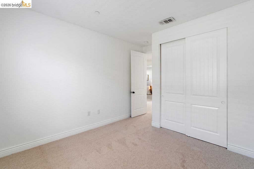 Detail Gallery Image 27 of 35 For 87 Greystone Pl, Pittsburg,  CA 94565 - 5 Beds | 3/1 Baths