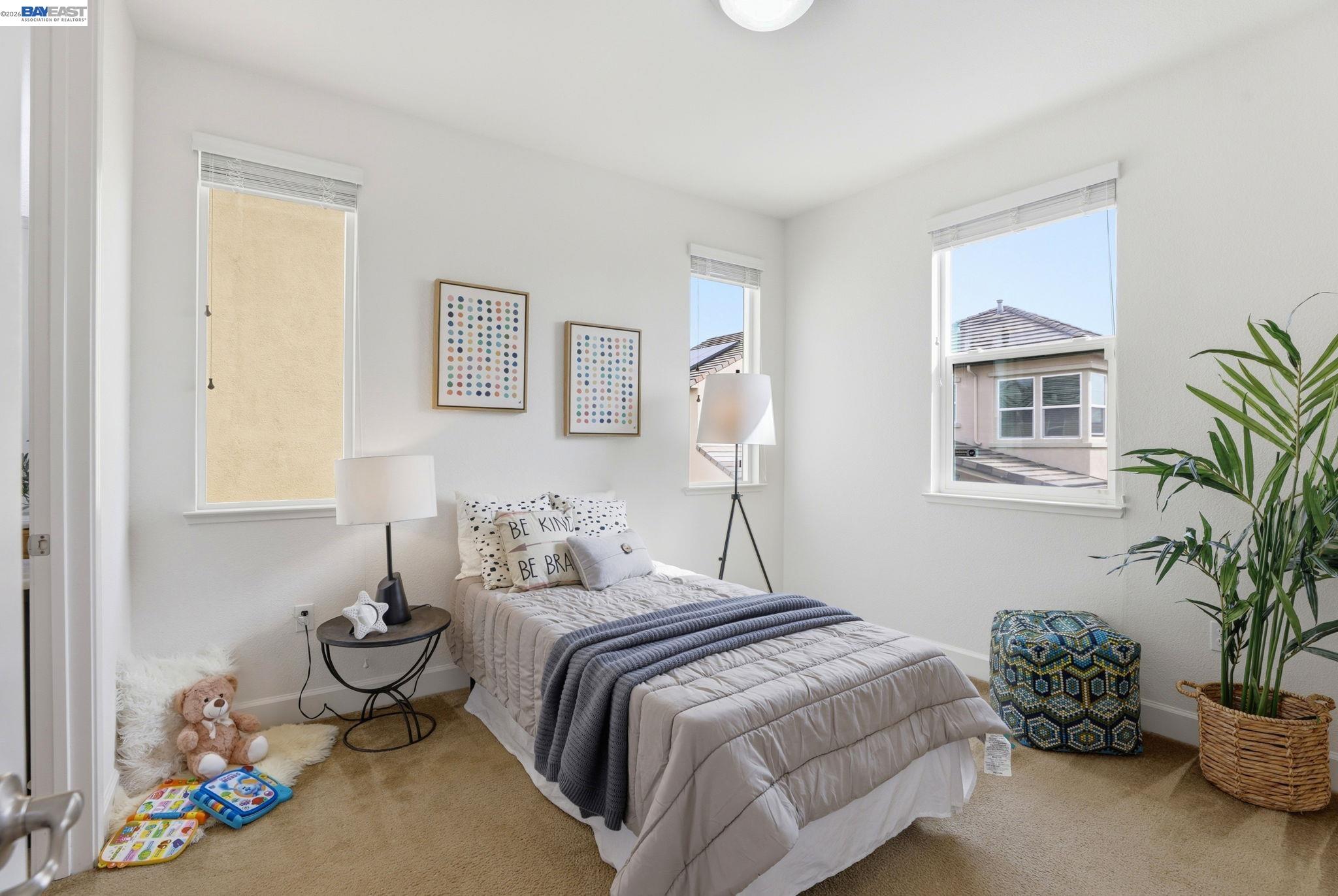 Detail Gallery Image 23 of 44 For 3398 Araldi Ln, Dublin,  CA 94568 - 3 Beds | 3/1 Baths