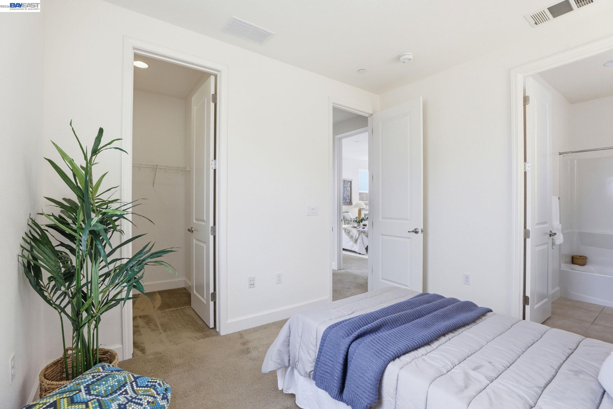 Detail Gallery Image 24 of 44 For 3398 Araldi Ln, Dublin,  CA 94568 - 3 Beds | 3/1 Baths