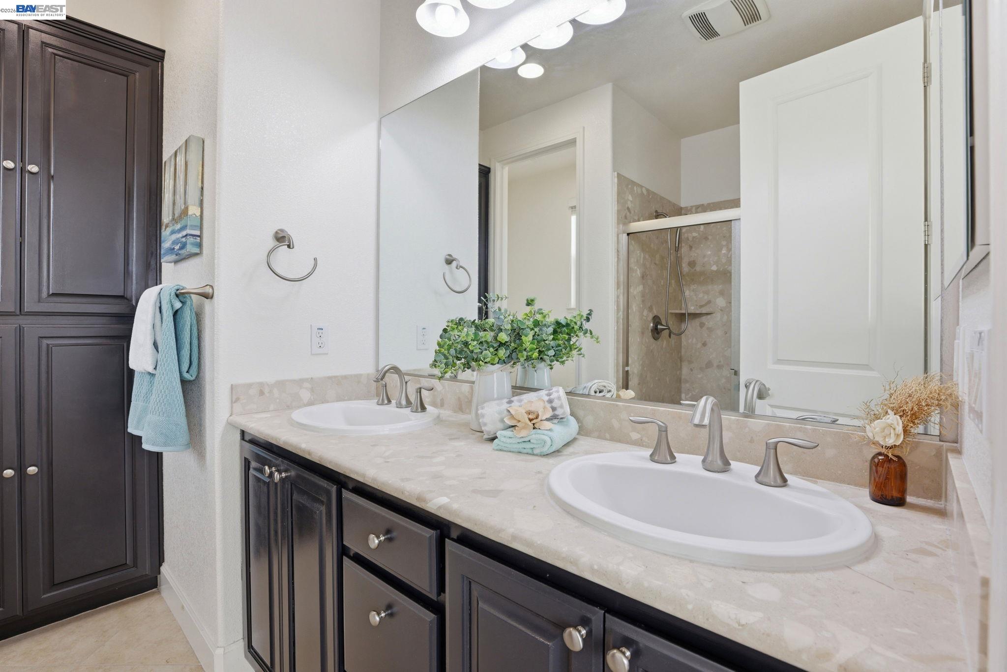 Detail Gallery Image 28 of 44 For 3398 Araldi Ln, Dublin,  CA 94568 - 3 Beds | 3/1 Baths