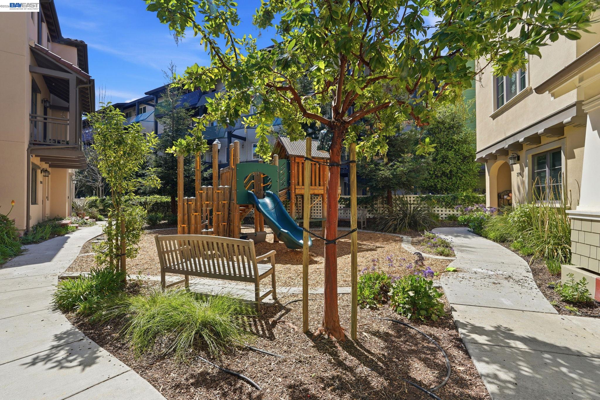 Detail Gallery Image 26 of 34 For 39567 Stevenson Place, Fremont,  CA 94539 - 4 Beds | 3/1 Baths