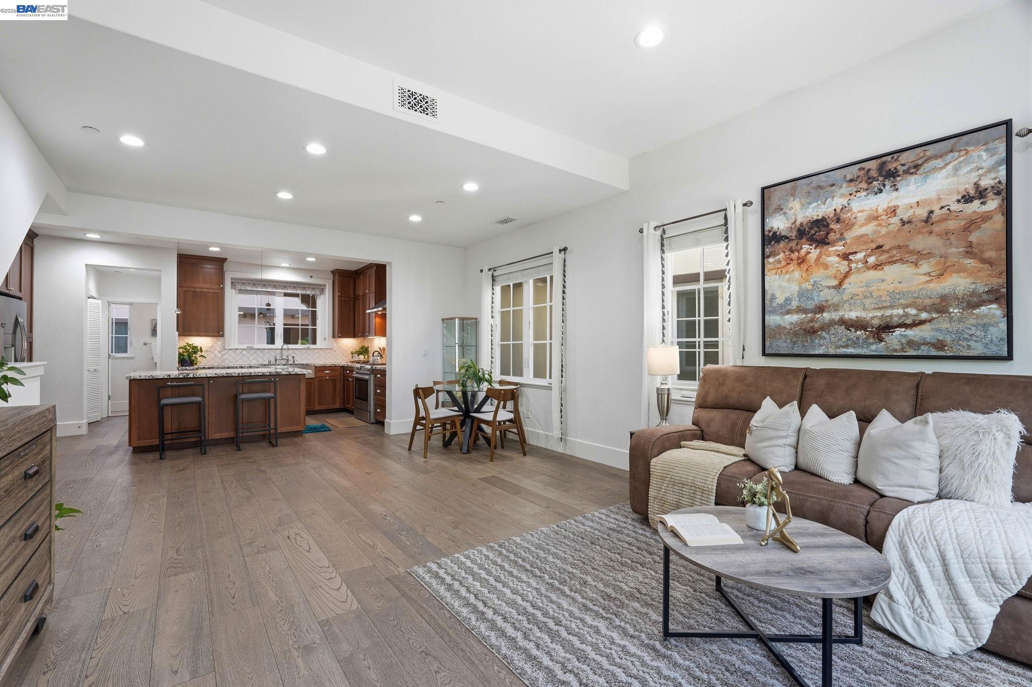 Detail Gallery Image 5 of 34 For 39567 Stevenson Place, Fremont,  CA 94539 - 4 Beds | 3/1 Baths