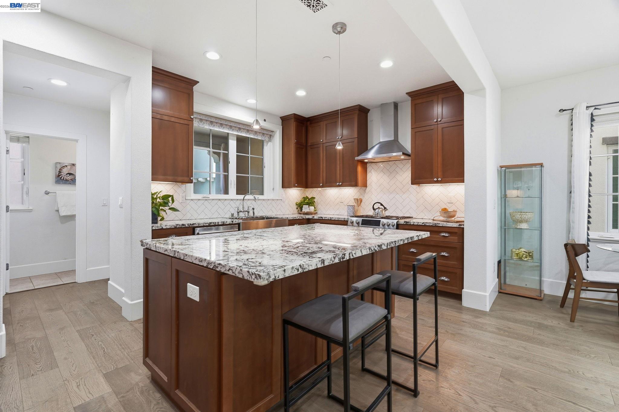 Detail Gallery Image 9 of 34 For 39567 Stevenson Place, Fremont,  CA 94539 - 4 Beds | 3/1 Baths