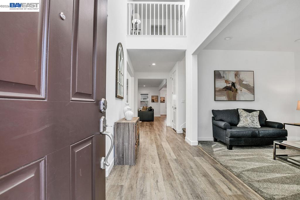 Detail Gallery Image 2 of 49 For 733 Jennifer St, Brentwood,  CA 94513 - 4 Beds | 3/1 Baths