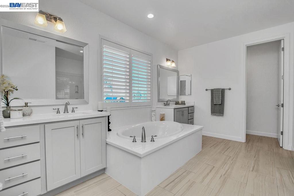 Detail Gallery Image 32 of 49 For 733 Jennifer St, Brentwood,  CA 94513 - 4 Beds | 3/1 Baths