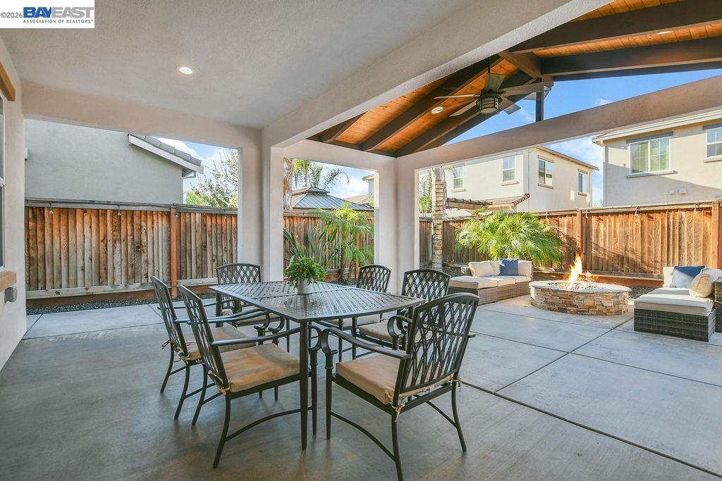 Detail Gallery Image 34 of 49 For 733 Jennifer St, Brentwood,  CA 94513 - 4 Beds | 3/1 Baths