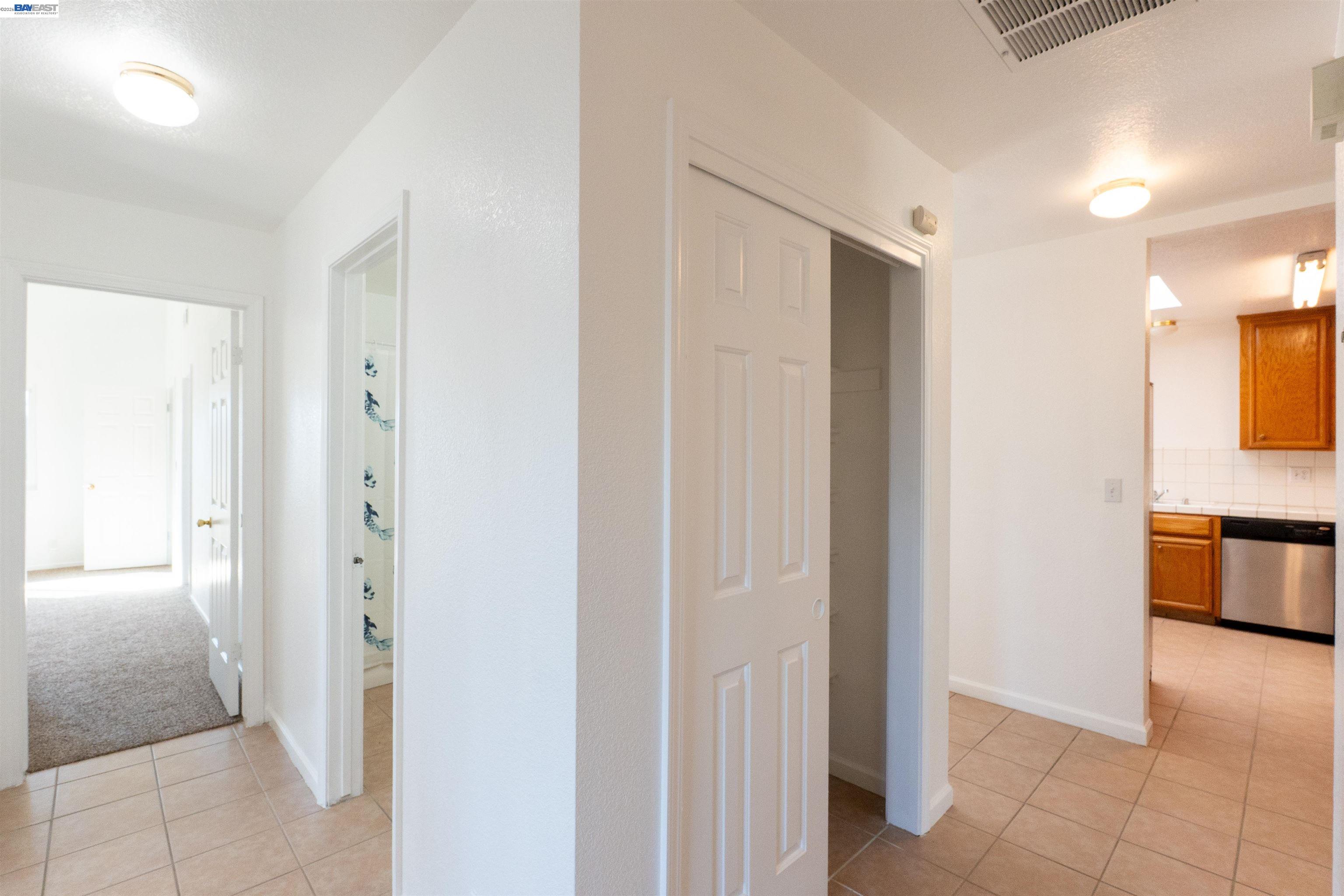 Detail Gallery Image 21 of 39 For 2932 Alcott Ct, Modesto,  CA 95355 - 4 Beds | 2 Baths