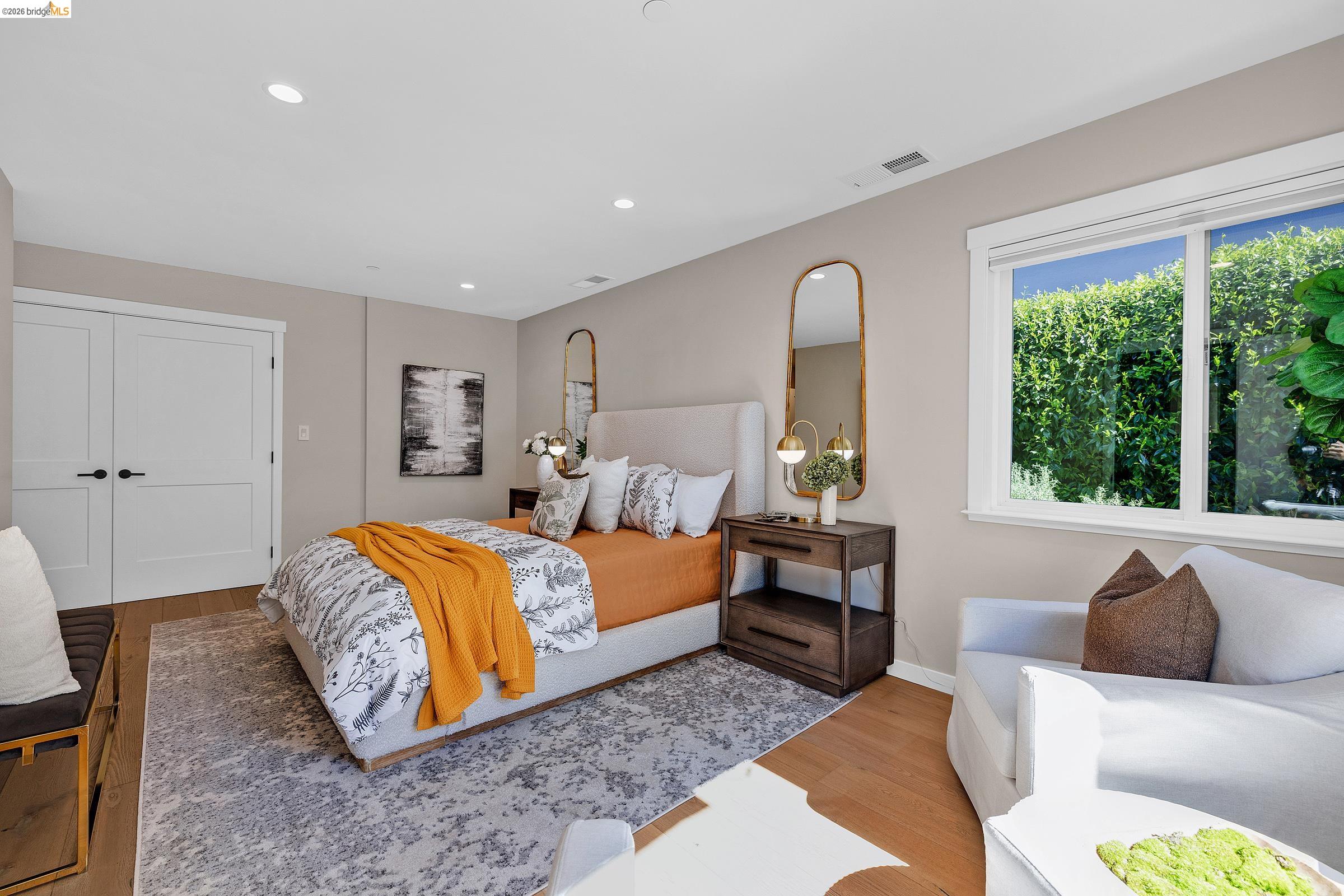 Detail Gallery Image 18 of 33 For 1424 Sunnyslope Ave, Belmont,  CA 94002 - 4 Beds | 2 Baths