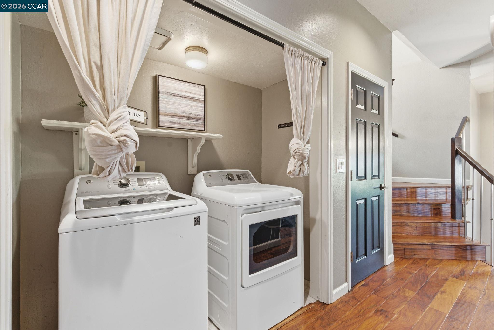 Detail Gallery Image 30 of 37 For 2280 N Crest Ave, Martinez,  CA 94553 - 3 Beds | 2 Baths