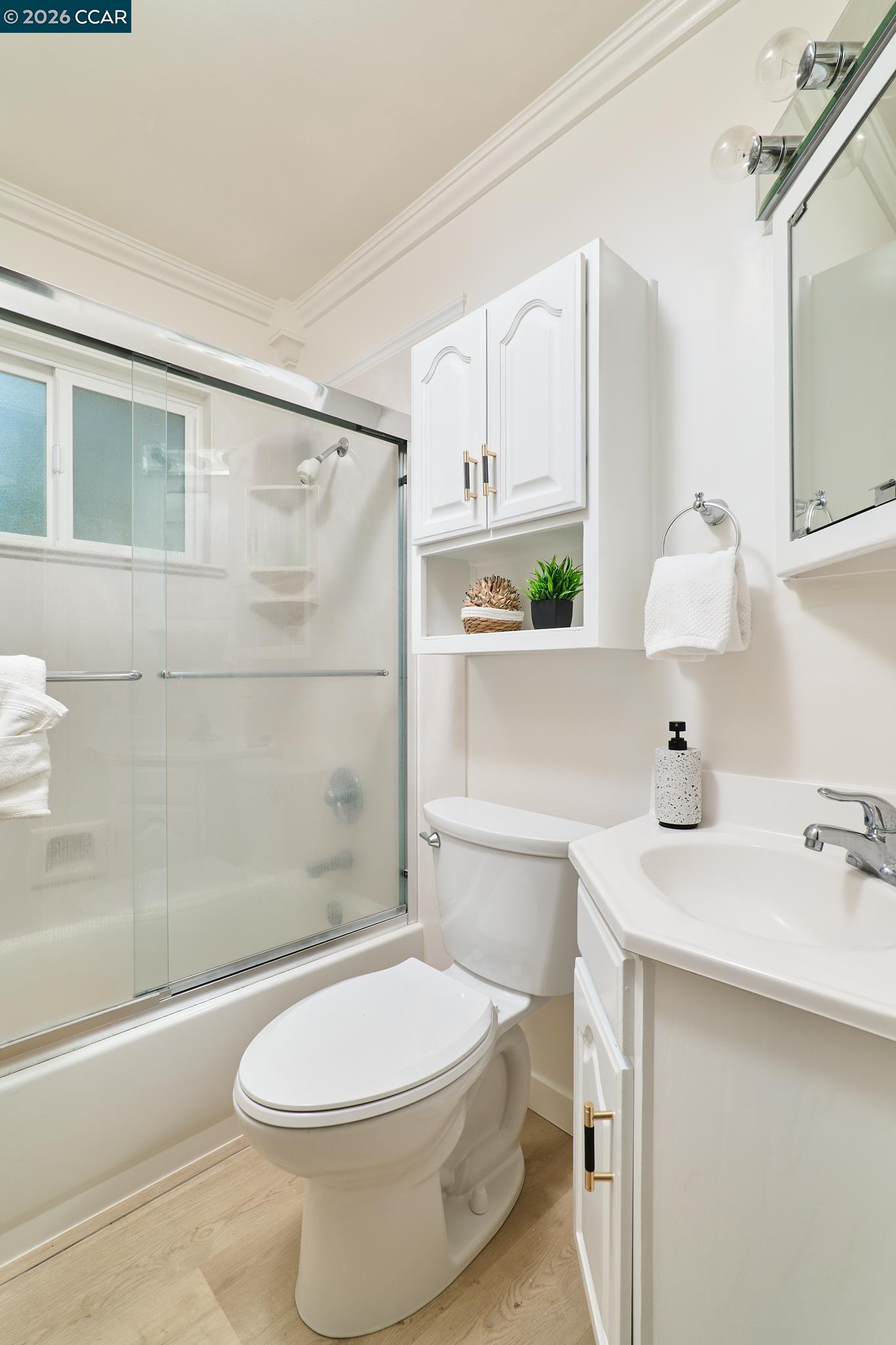 Detail Gallery Image 13 of 27 For 5520 Alaska Dr, Concord,  CA 94521 - 3 Beds | 2 Baths