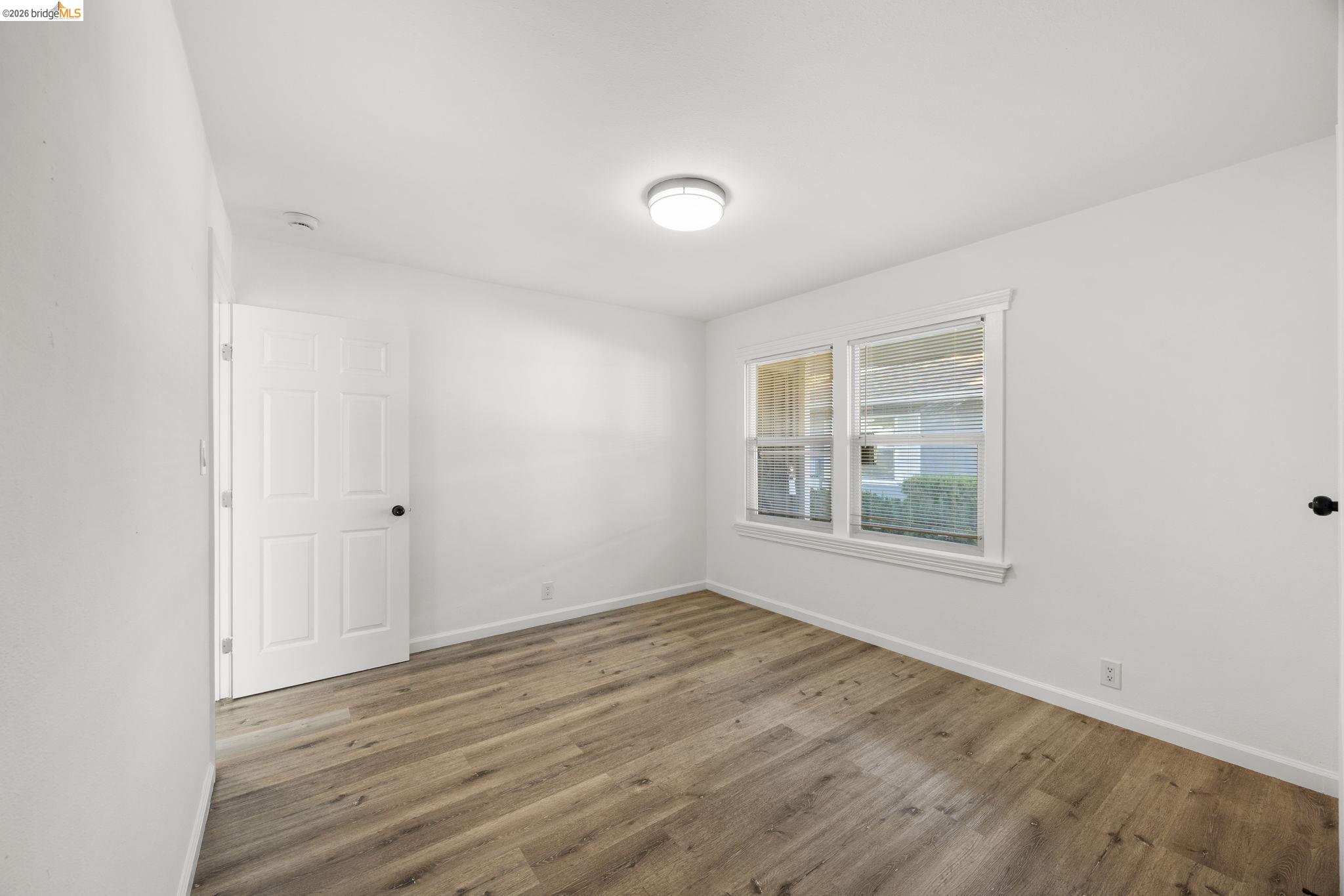 Detail Gallery Image 23 of 41 For 2218 82nd Ave, Oakland,  CA 94605 - 6 Beds | 4 Baths