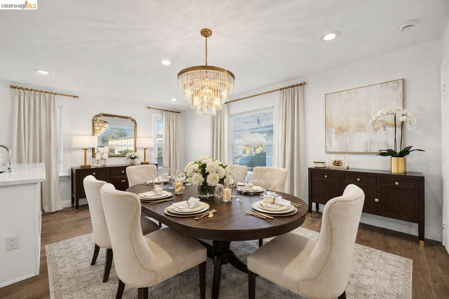 Detail Gallery Image 7 of 41 For 2218 82nd Ave, Oakland,  CA 94605 - 6 Beds | 4 Baths