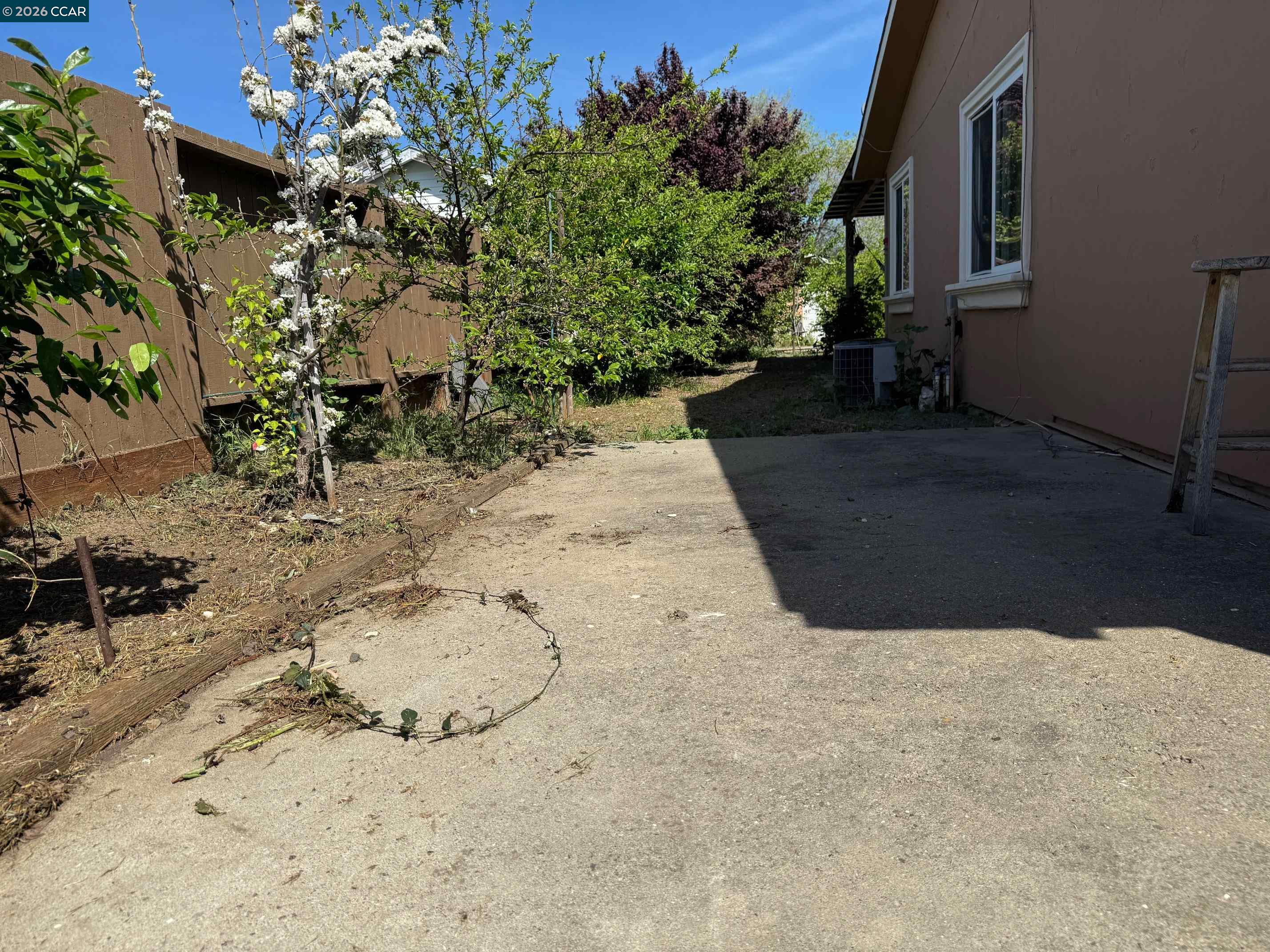 Detail Gallery Image 11 of 43 For 5 Island View Dr, Bay Point,  CA 94565 - 4 Beds | 2 Baths