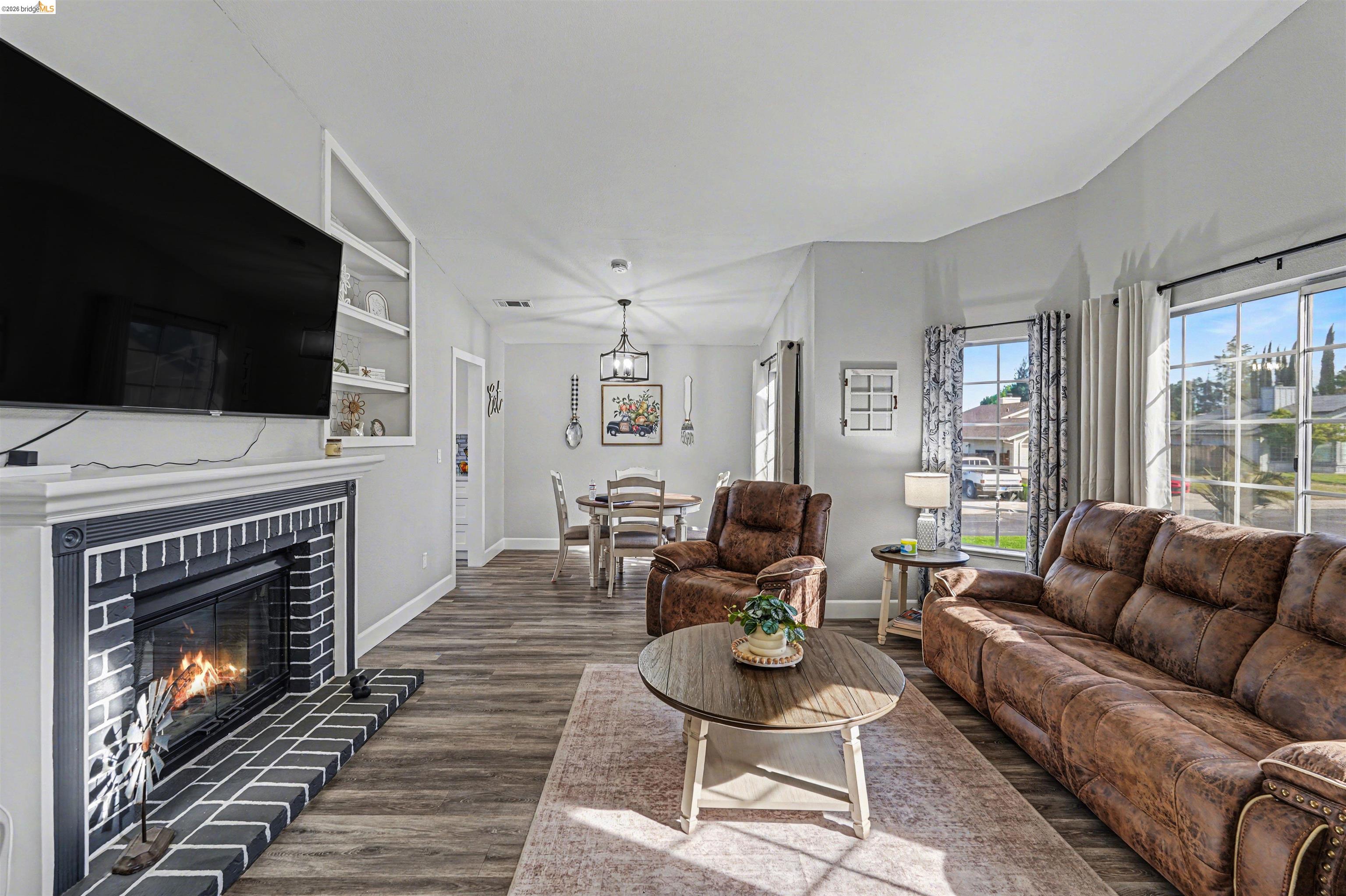 Detail Gallery Image 10 of 41 For 80 Mandeville Ct, Oakley,  CA 94561 - 3 Beds | 2 Baths