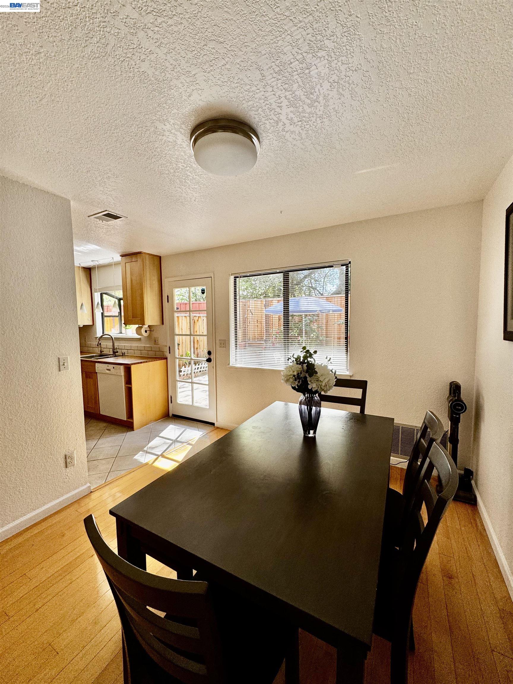 Photo #7: 41128085 Listing: Photo #7