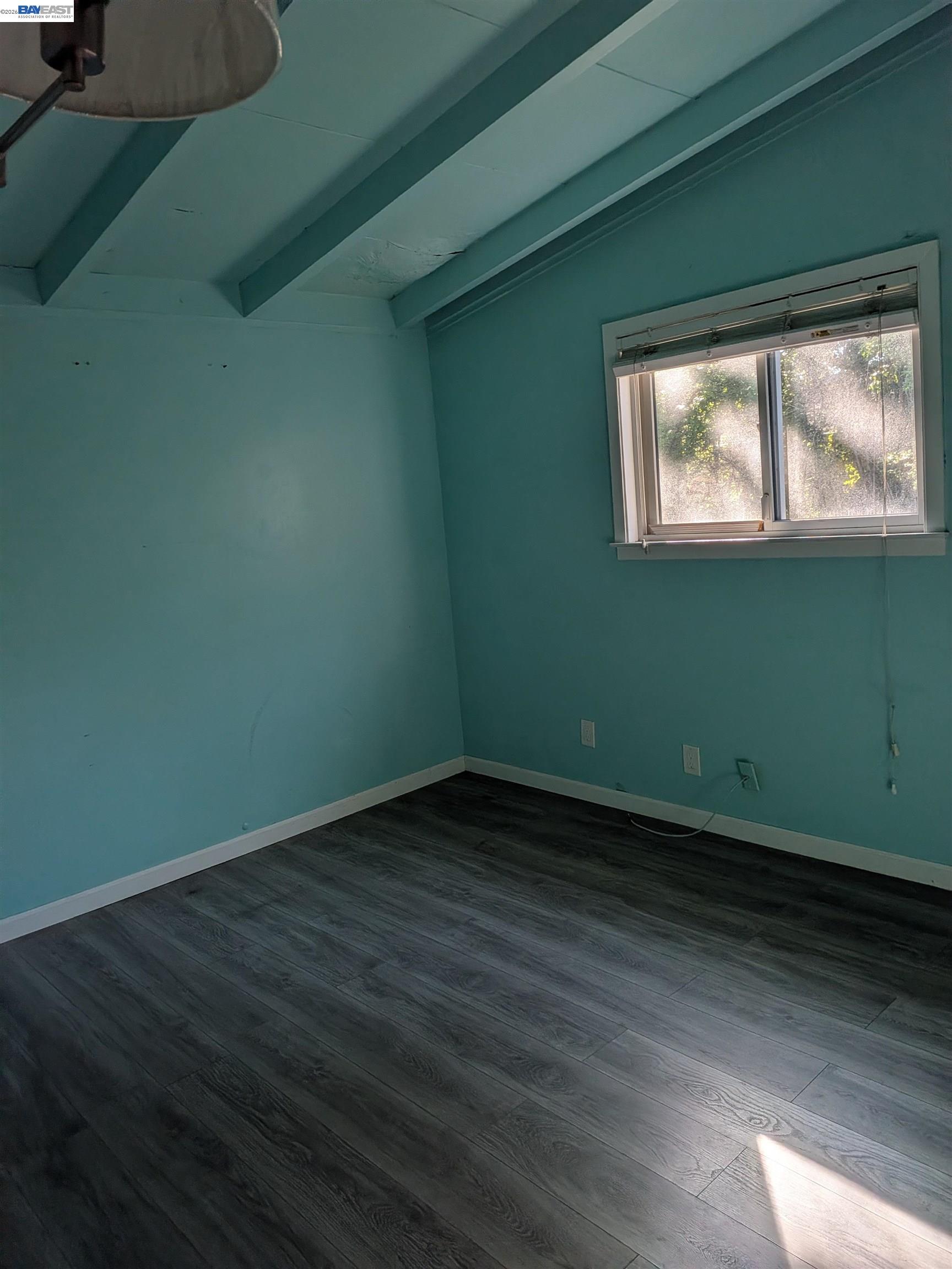 Detail Gallery Image 11 of 32 For 2315 Ralmar Ave, East Palo Alto,  CA 94303 - 3 Beds | 1/1 Baths